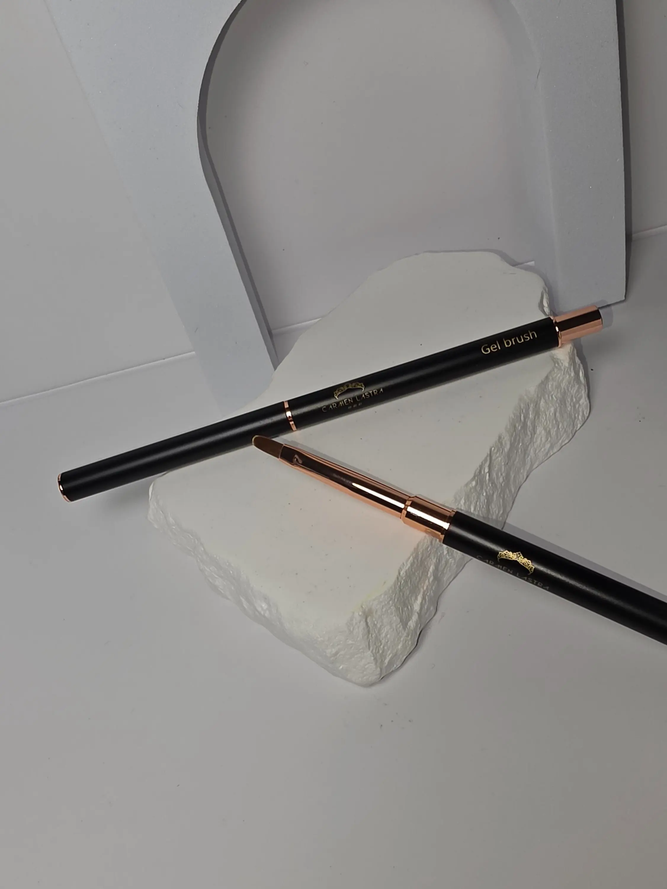 Gel brush Length 9mm, Width 4mm