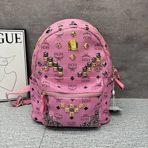 Pre-owned MCM As Shown Backpacks Stark leather backpack Pink in Leather SH2.24