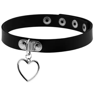 OIDEA Women's Heart Snap Choker Necklace, Adjustable Faux Leather Cord Collar, Cute Harajuku Layering Statement Jewelry, Heart Charm Necklaces
