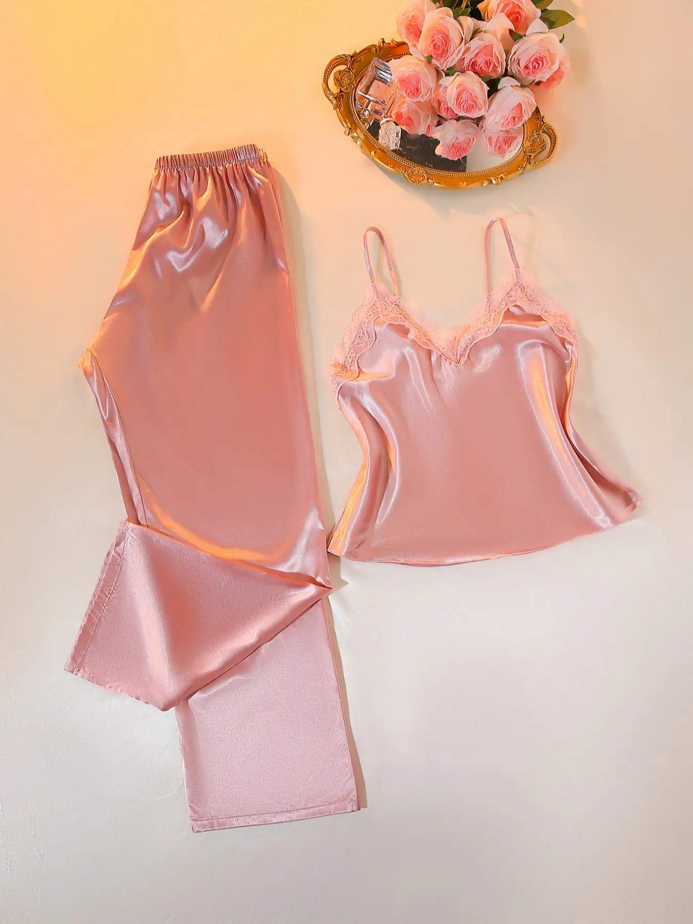 Valentine's Day Women's Four-Season Fashion Feminine Solid Color Nightwear Pajama Set, Lace Trim V Neck Top, Elastic Waist Pants, Casual Lightweight Loungewear