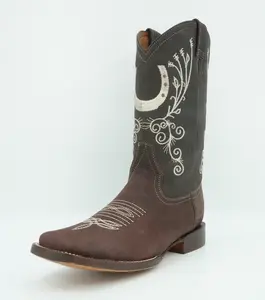 La Sierra Women's Brown Embroidered Horseshoes Square Toe Boot