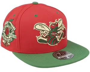 MENS MITCHELL & NESS NBA NIGHTMARE FITTED HWC HORNETS - RED