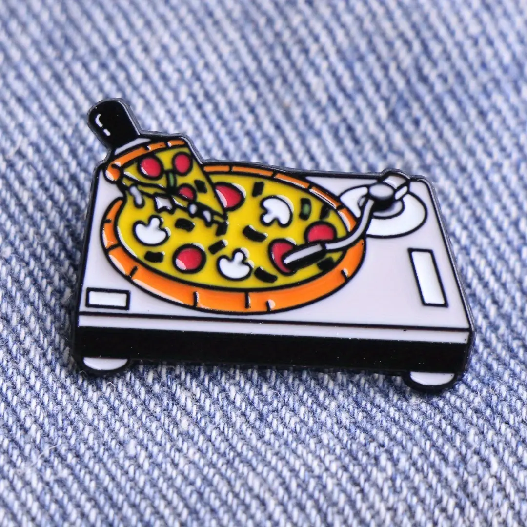 Metal Enamel Brooch, Enamel Lapel Pins, Stylish Clothes Accessory Fun Gift for Friends, Party Wear, Unisex Use, Geometric, Fun Gift Idea
