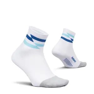 Feetures Elite Light Cushion Quarter Solid - Sport Sock with Targeted Compression