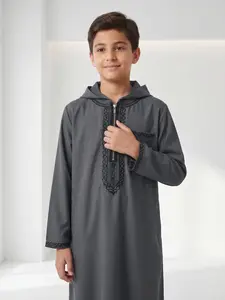 Moroccan Style Embroidered Hooded Djellaba with Zipper, Side Pockets, for Boys 8-12 Years, Ideal for Eid Al-Fitr and Daily Wear