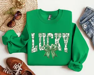 Lucky Bow Sweatshirt, Women's Lucky Shirt, Lucky Coquette Bow Shirt, Women's St Patrick's Day Sweatshirt, Lucky Shirt, St Patty's Sweatshirt - LORA ATCHER
