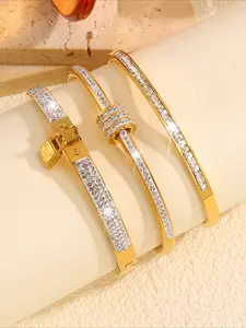 3pcs exquisite and fashionable stainless steel bracelet set, Elegant Jewelry Bracelet, retro and charming style, suitable for dating, party and gathering scenes, is an ideal gift for friends and family