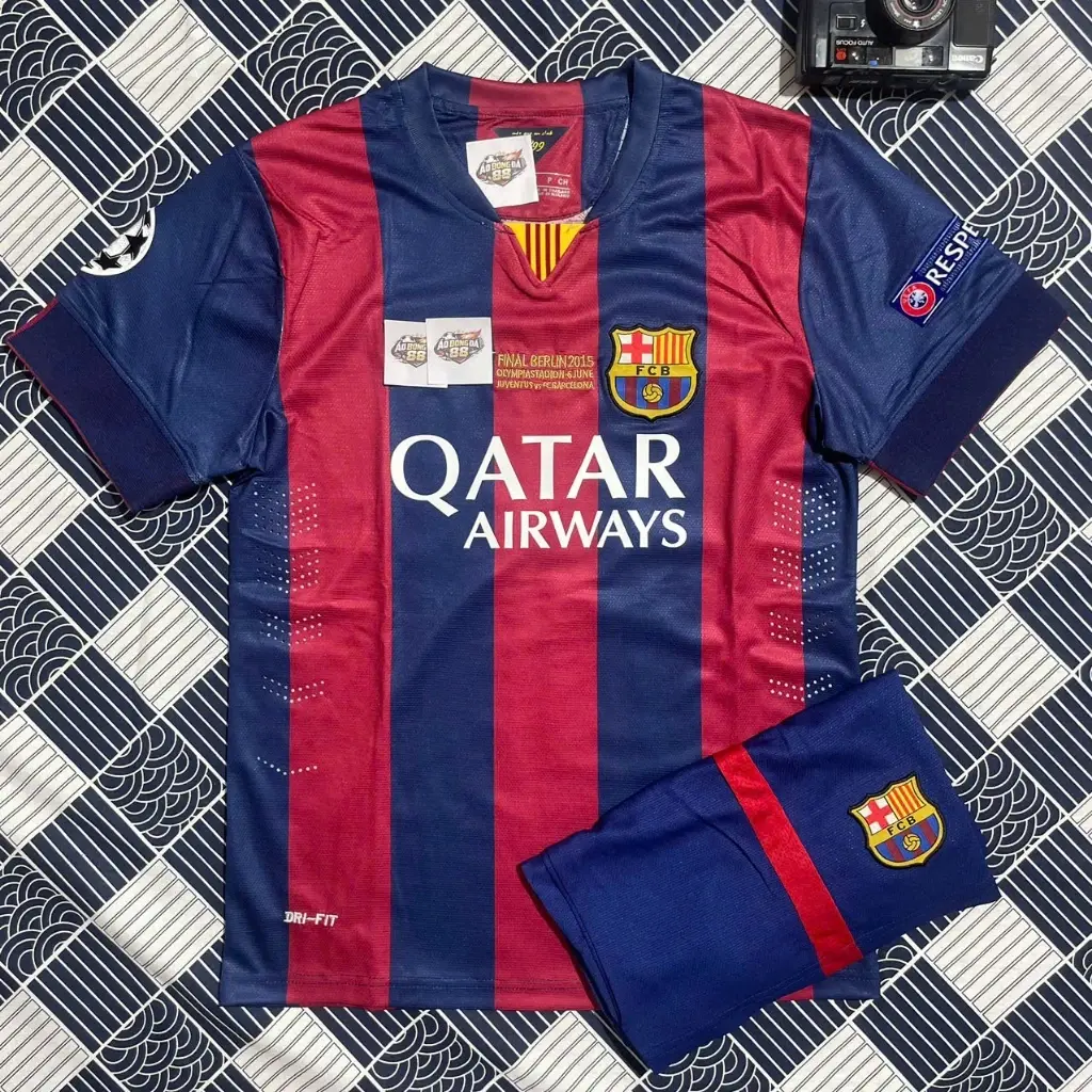 Barcelona Retro 2015 Football Club Kit