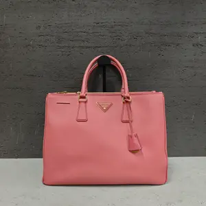 Pre-owned PRADA Leather Shoulder Bags 7.8'' R14359 Shoulder Bag C14307136590 0410 T4 Kay