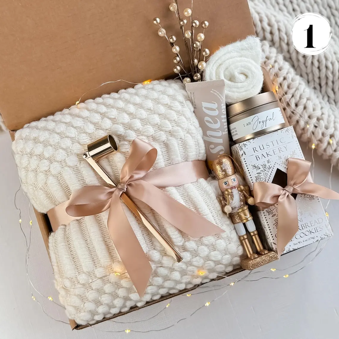 Hygge Gift Box, Custom In Description, Hug in a Box, Winter care package, Self care gift box, Christmas gift, Birthday gift box, Holiday gift, Thanksgiving gift idea, Hygge gift