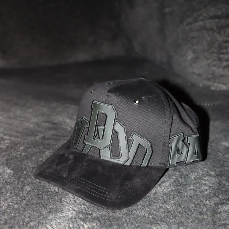 D hat change color when you heat