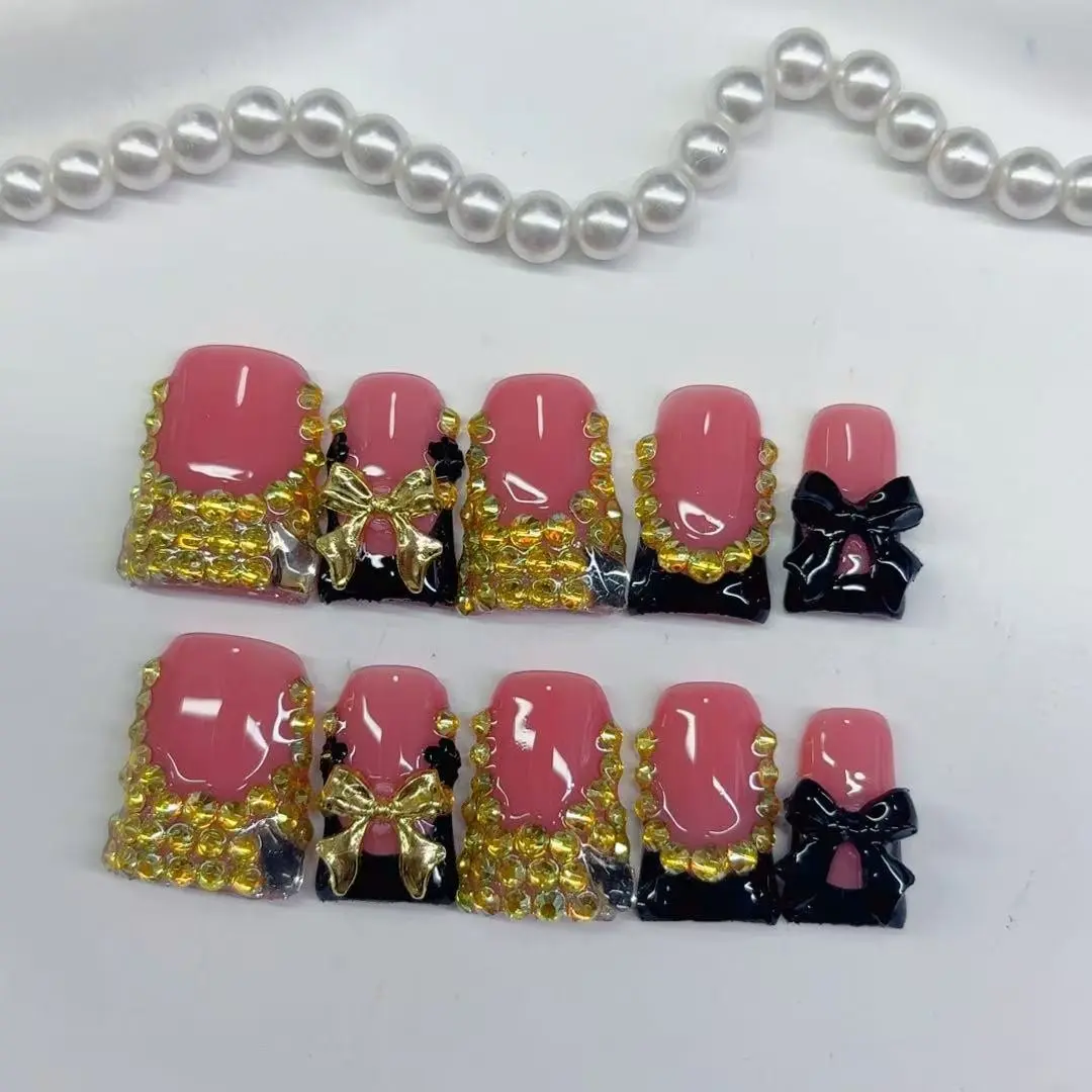 10pcs Sweet and cool girl style, hand-painted three-dimensional bow, dazzling golden round diamonds handmade Glittering Fake Nails, Glitter Decorative Nails, Ideal for attending music festivals, concerts, bar gatherings