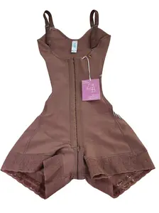 Faja Isabella Reloj de Arena - High Compression Fabric Shapewear with Heart Lift & Lace Straps for Women's Post-Surgical Recovery