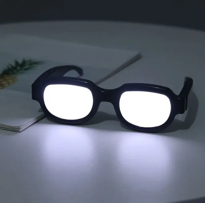 LED Light-Up Futuristic Eyewear with Transparent Lenses, Luminous Festive & Party Supplies, All-Ages Glow Accessories, Fun Photo Prop for Club Events, Photobooth Props