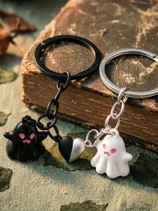 Ghost Magnetic Keychain, Perfect Gift for Couples, Friends, Besties, Good Luck Symbol, Ideal Present