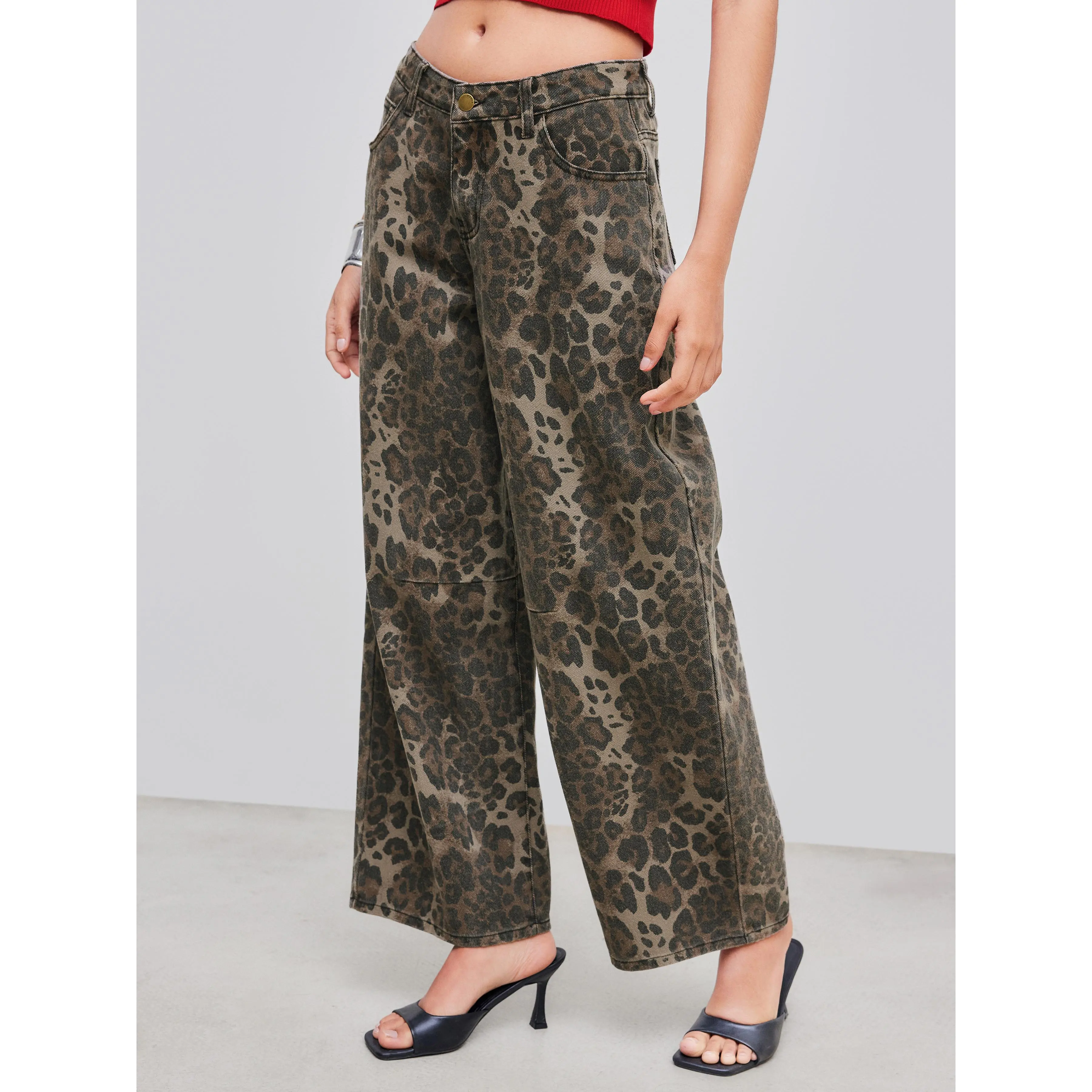 Cider [size 0-26] Cider Denim Mid Rise Leopard Barrel-leg Jeans SohoChic