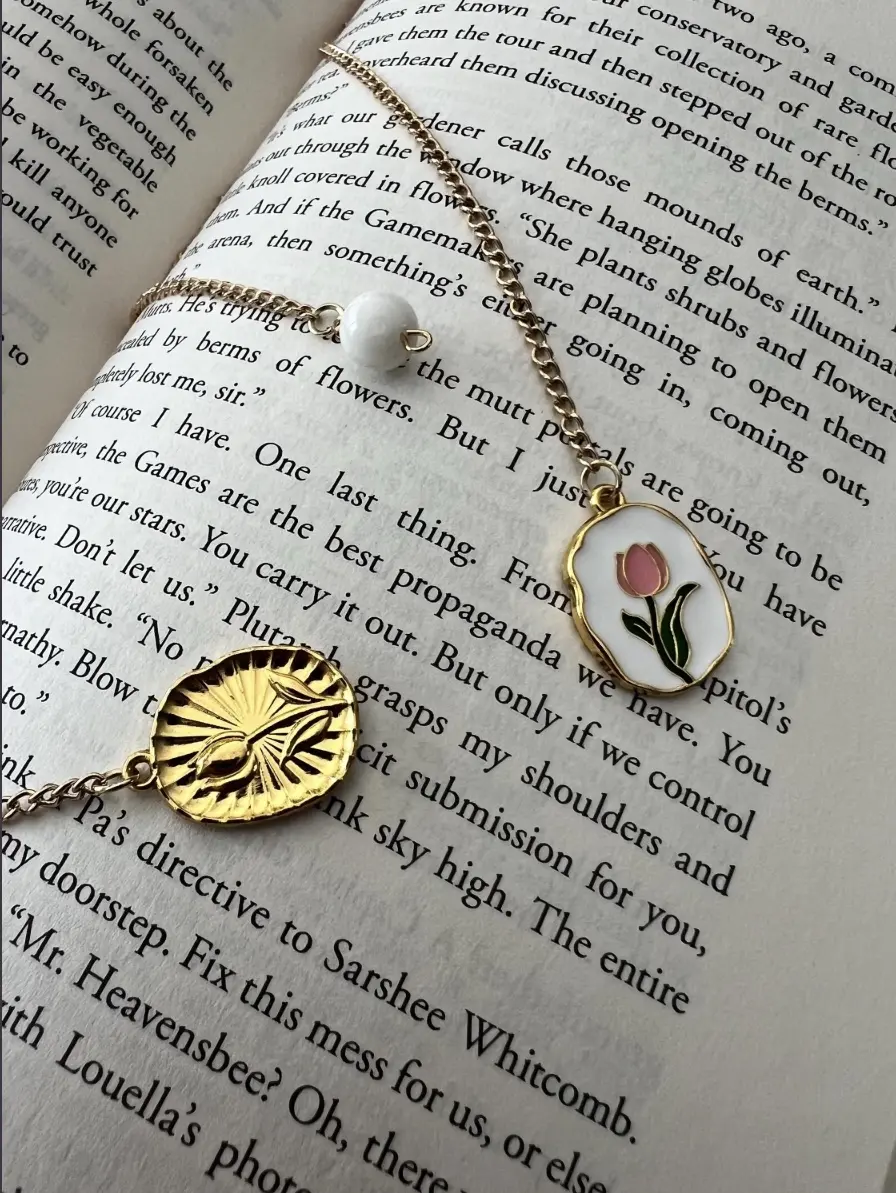 Handmade Gold Tulip Flower Chain Bookmark | Reading Accessory