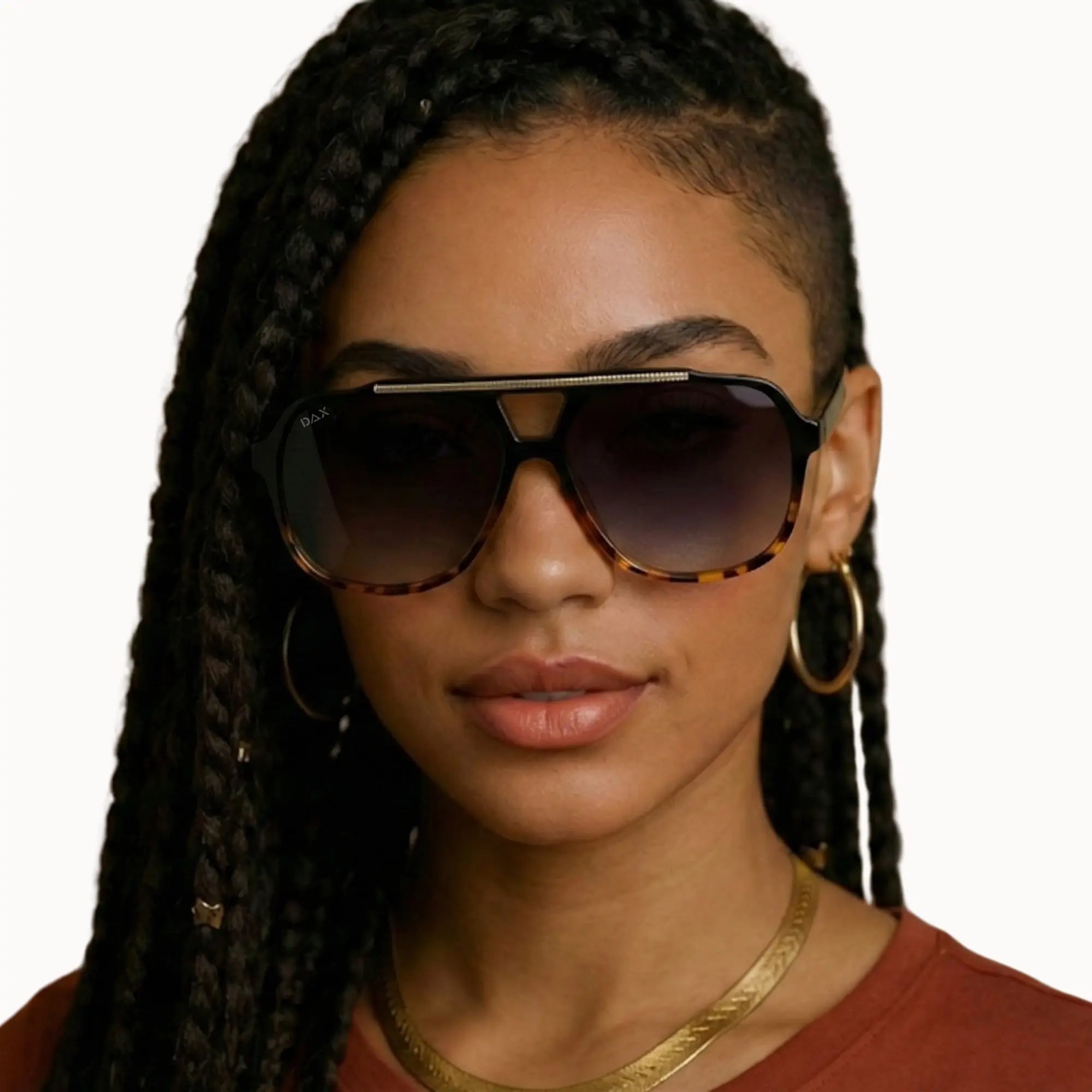 DAX EYEWEAR Astrid Sunglasses - Large Aviator Frame Women's Sunglasses with Gold Accents, Hair-Friendly Design, UV400 Protection, Trendy Casual Sunglasses for Summer