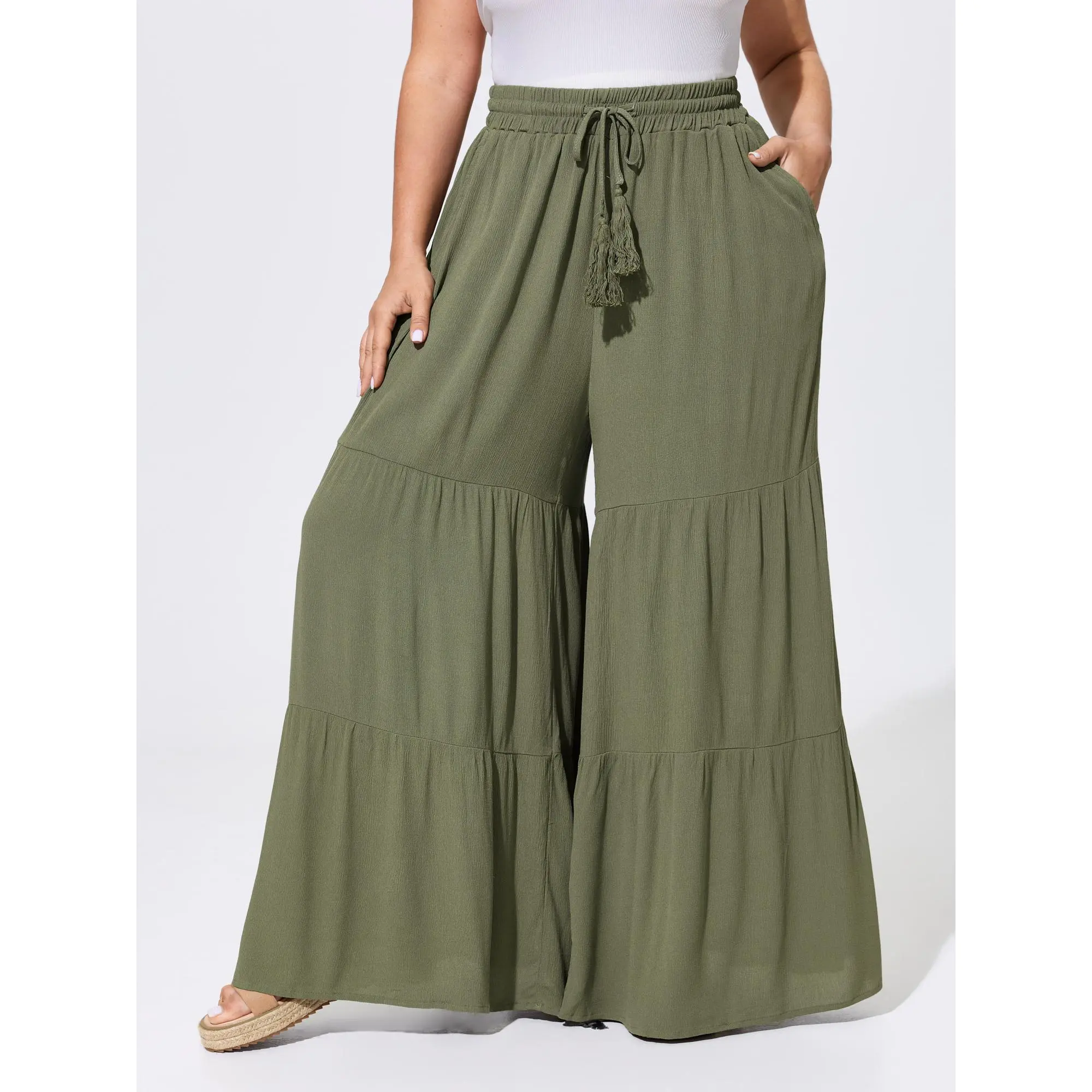 BLOOMCHIC Plus Size Tassel Drawstring Tiered Wide-Leg Pants [M-6X]  ,Summerfinds, Smooth, Baggy, Rayon, Machine Wash, 26/4X, Bottoms, Garment, Oversized, Pocket
