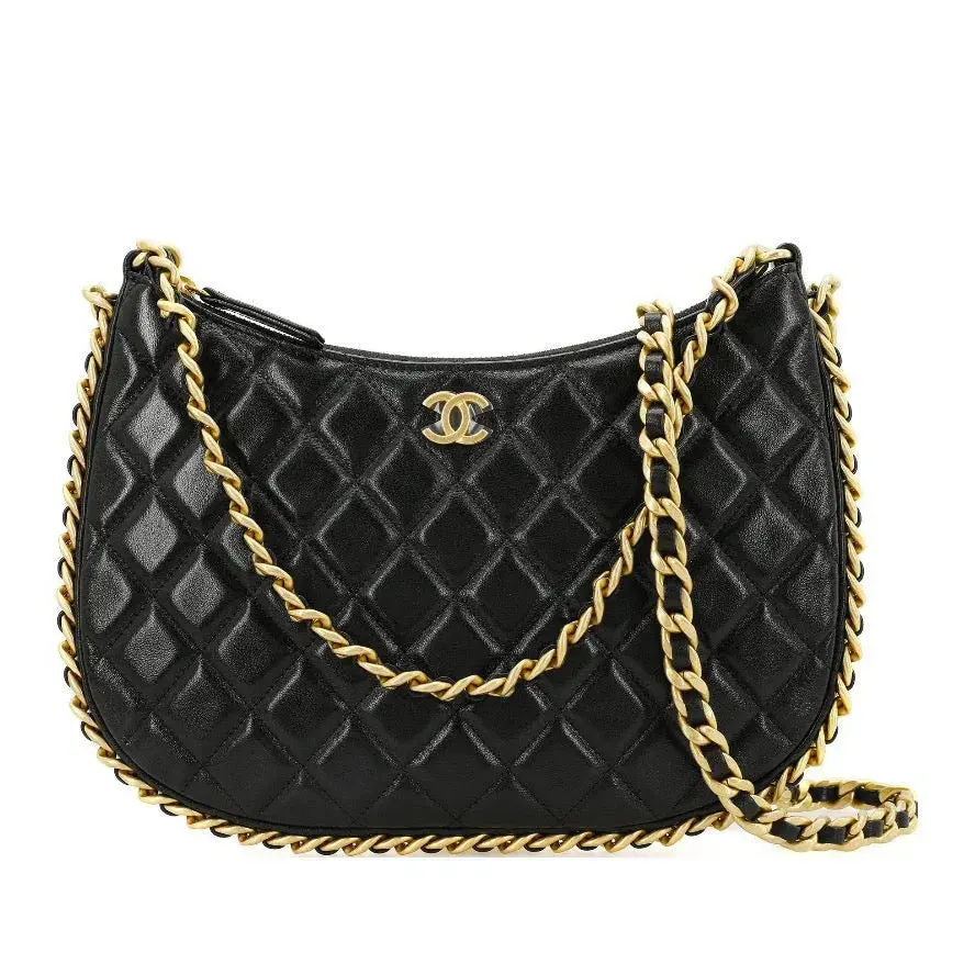 Pre-owned Leather Shoulder Bags Chanel Quilted Lambskin Chain Hobo Bag Large Black Oversized Slouch Fit Top Zip Shoulder Bag with Gold Tone Hardware, Diamond Stitch Details