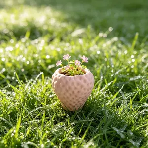 Strawberry Shaped Flower Pot, Breathable Root Control Succulent Planter, Essential Gardening Tool, Perfect Home Decor