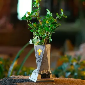 Solar Cemetery Grave Vase with LED Light, Resin Villa Garden Flower Pot Decoration, Pet Cemetery Flower Holder, Garden Decoration Supplies