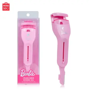 1PC Barbie 2-in-1 Mini portable eyelash curler pink eyelash curler beauty tool makeup suitable for girls to carry with them when going out, a must-have for Halloween and Christmas Curling lashes