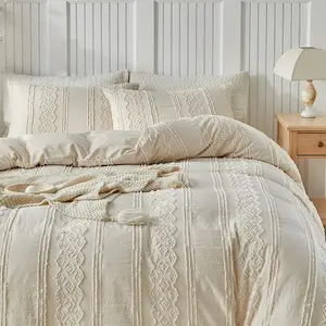 Homelike Moment Boho Shabby Chic Queen 3 Pcs Comforter Set Tufted Bedding Set Beige Queen ,Comforter with 2 Pillowcases , Gifts for Woman, Soft Jacquard Queen Comforter for All Seasons, Machine Washable