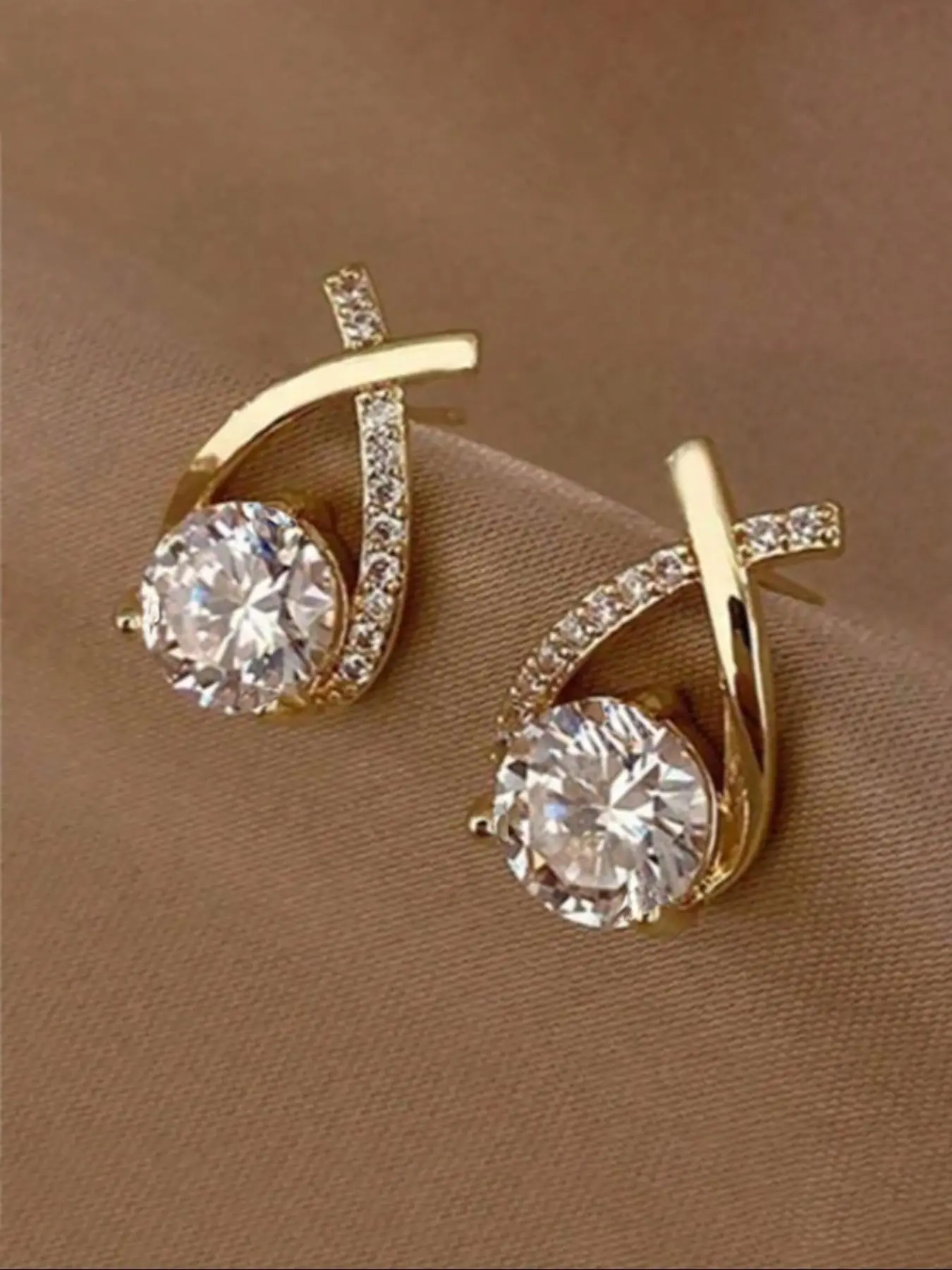 1 Pair Rhinestone Inlaid Zircon X-Shaped Asymmetric Stud Earrings, Sparkling Ear Jewelry, Unique Women's Daily Jewelry, Fashionable Ear Rings for Everyday Wear