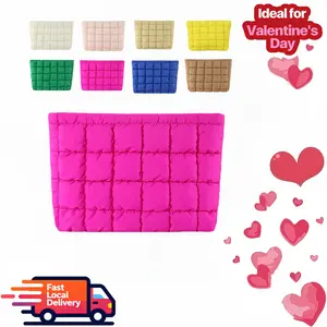 【USA LOCAL DELIVERY】Women's Puffy Quilted Makeup Bag, Cosmetic Bag, Cute Puffy Solid Color Travel Toiletry Organizer Bag/Handbag, Women's high capacity Handbag for daily use,parties