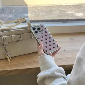 Fashion Flower Pattern Phone Case, Decorative Phone Protector Cover, Phone Accessories Compatible with iPhone 16 Pro Max 15 Pro Max 14 Pro 13, Casing