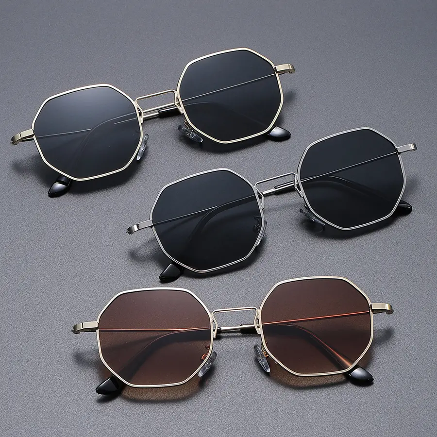 Men's 3pcs Trendy Styling Sunglasses - Metal-Frame Edge Eyewear, UV400 Shield Mirror Lenses, Rubber Accents, Reflective Coating, Daily Sun Coverage, Male Trendy Streetwear Accessories, Reflective Sunglasses Gifts,sohochic