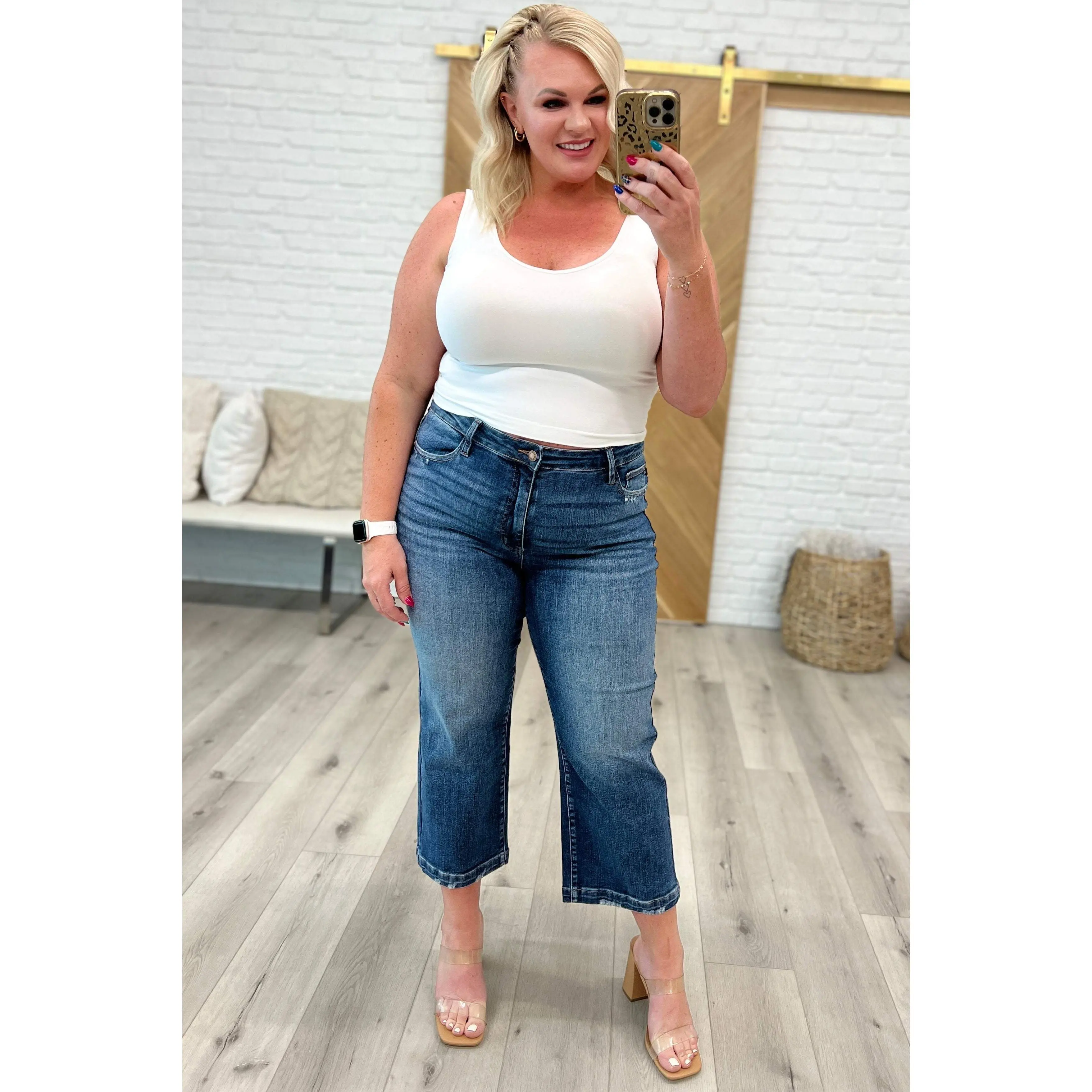 Betty High Rise Vintage Wash Wide Leg Crop Jeans