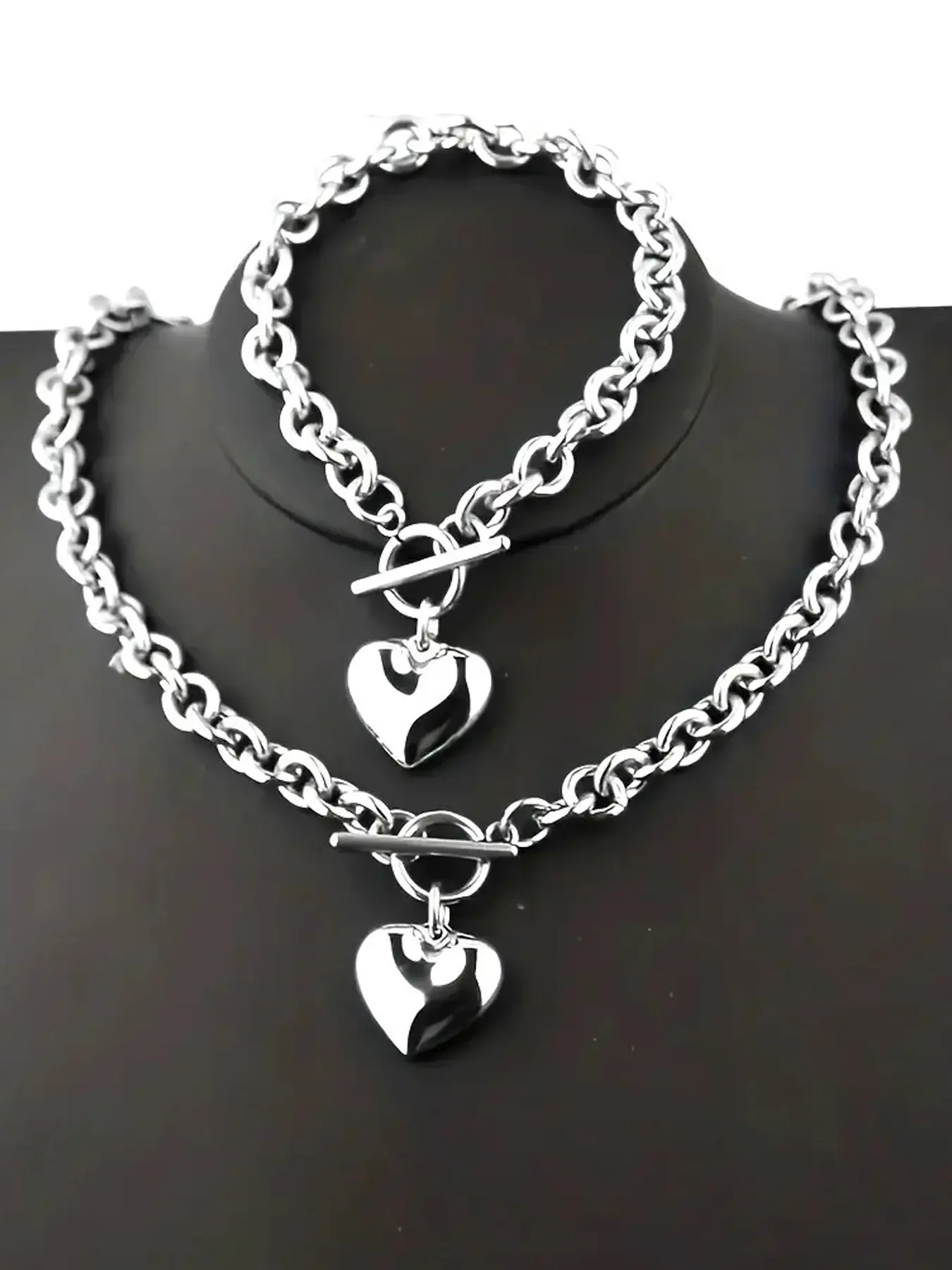 Heart Necklace and Link Bracelet Set for Men and Women, Stainless Steel Matching Jewelry Set, Minimalist Metal Heart Charm Pendant & Chain Bracelet, Versatile Unisex Everyday Wear Accessory