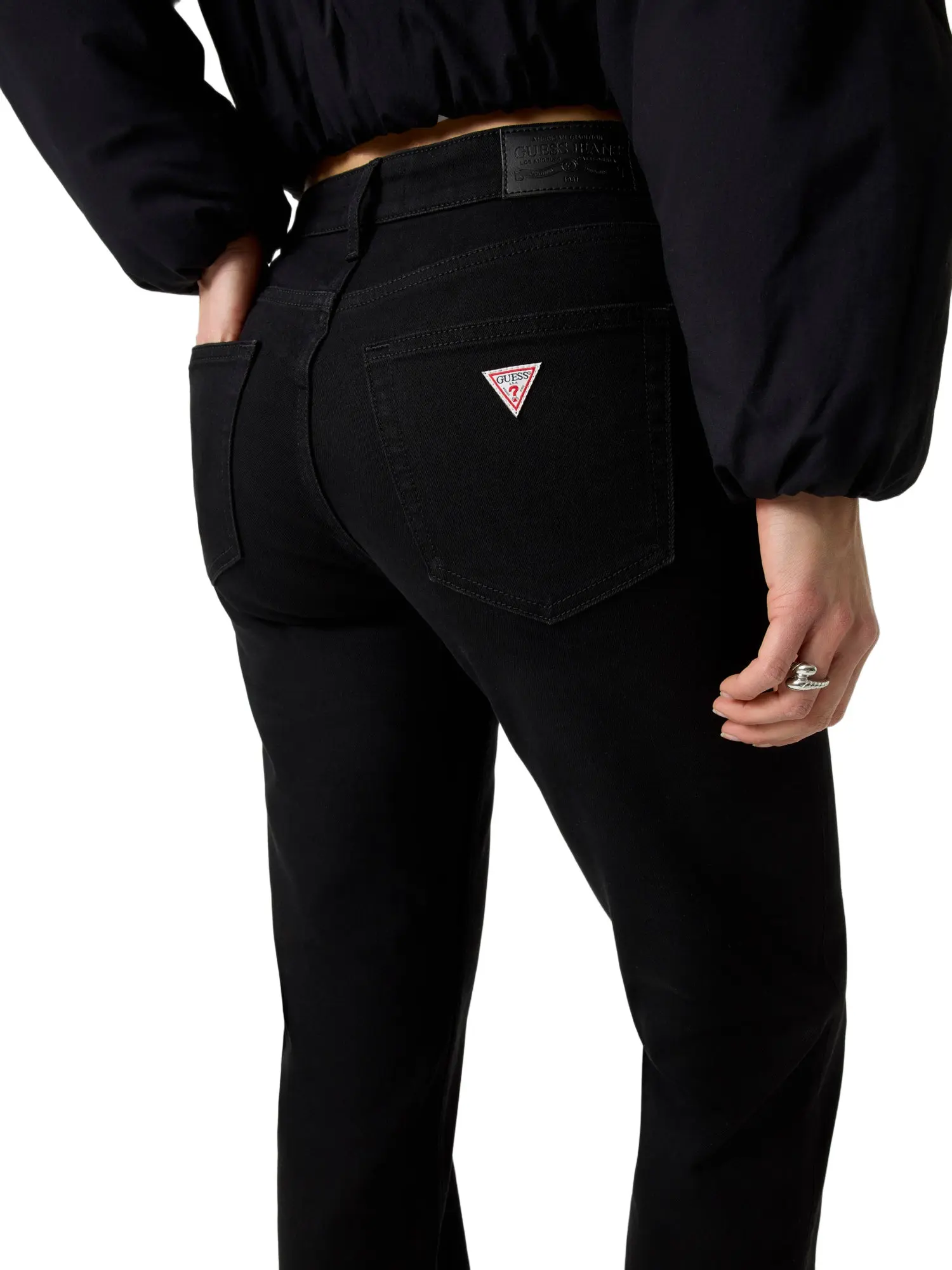 GUESS Jeans Female G08 Mid-rise straight jeans