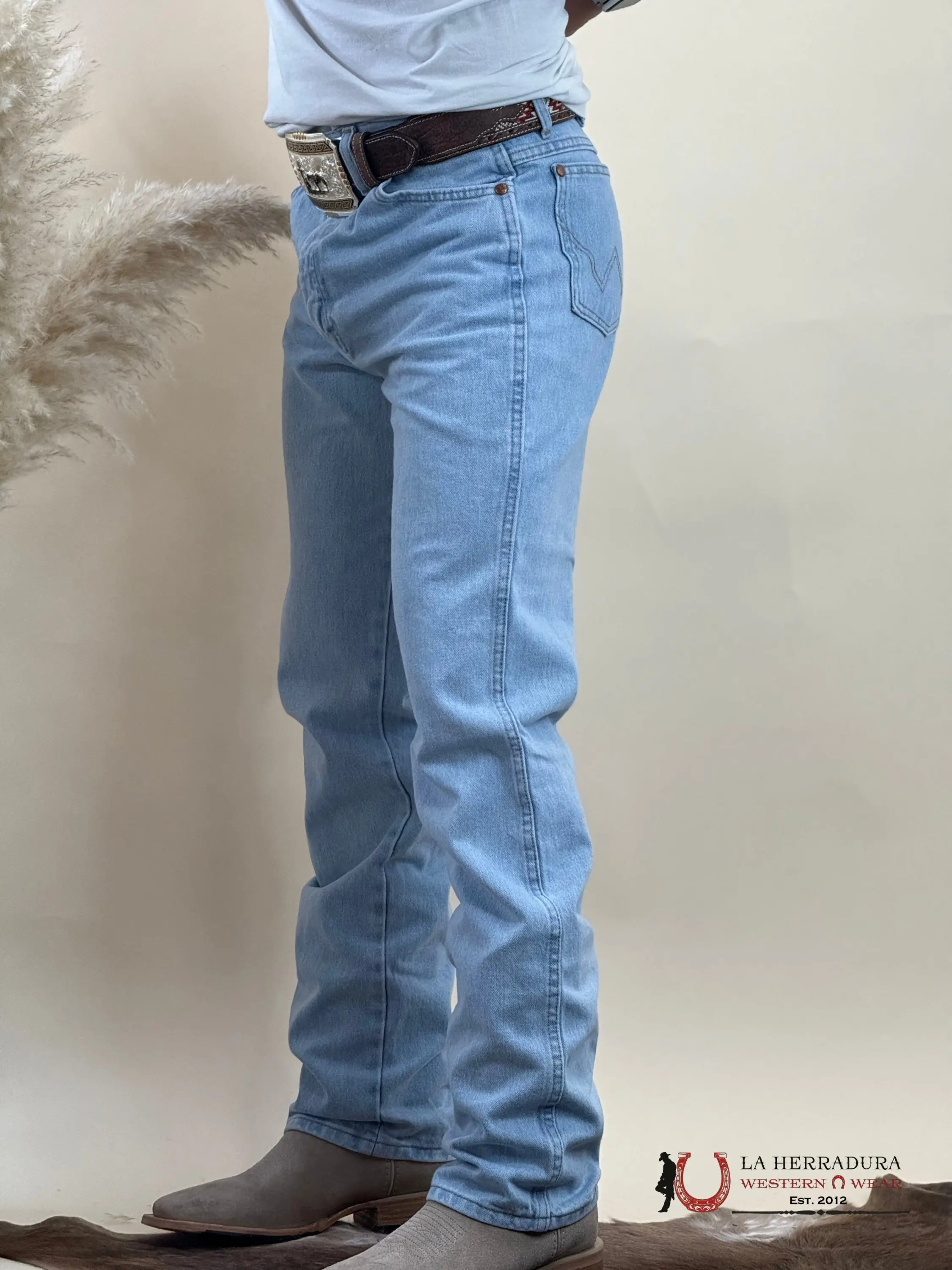 Wrangler Men's Cowboy Cut Slim Fit Bleach Jeans, Western Elegance Style 936GBH