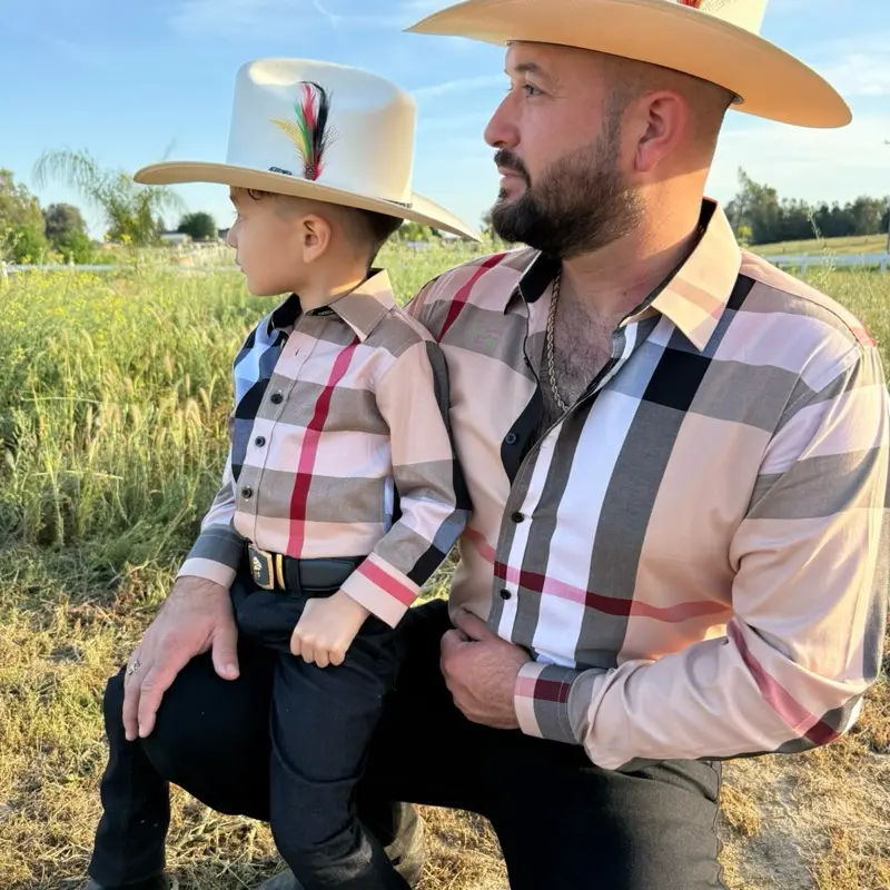 1 camisa Light Beige (ESTILO BAYARD) 1 camisa Light Beige (ESTILO BAYARD)