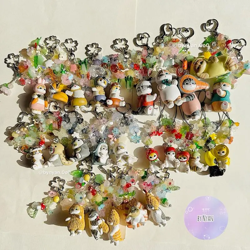 [NEW] Adorable Cat Keychain, Handmade Kawaii Animal Keychain – Cute Ceramic & Beaded Bag Charm