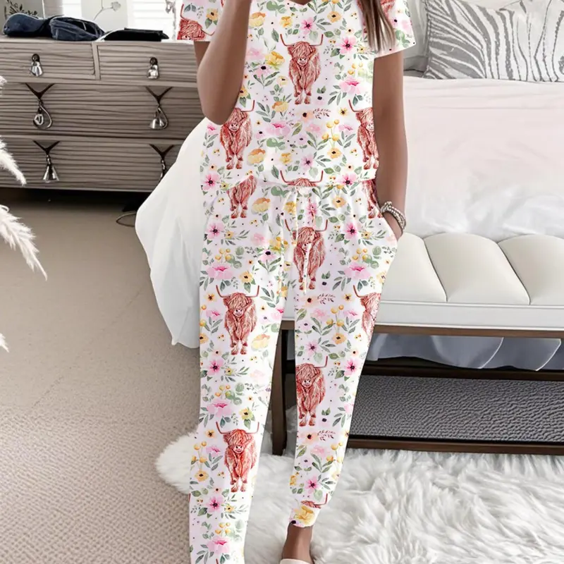 Women's Cartoon Animal Print V Neck Tee & Pants Pyjama Two-piece Set, Printed Pajama Set, Soft Casual Pajamas, Casual Comfy Short Sleeve T-shirt & Pocket Trousers PJ Set, Ladies Summer Sleepwear, Loungewear