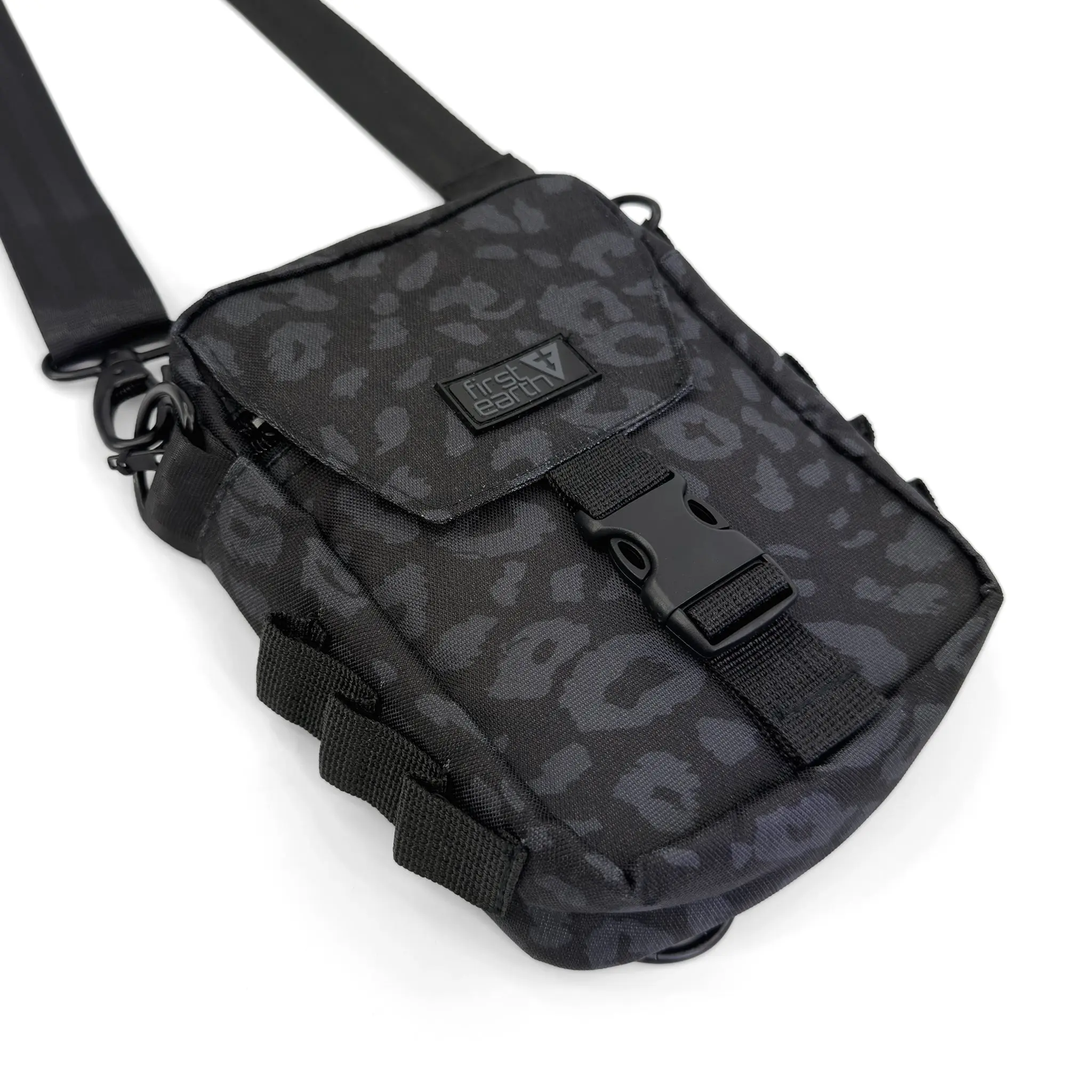 Midnight Cheetah - Sling Bag