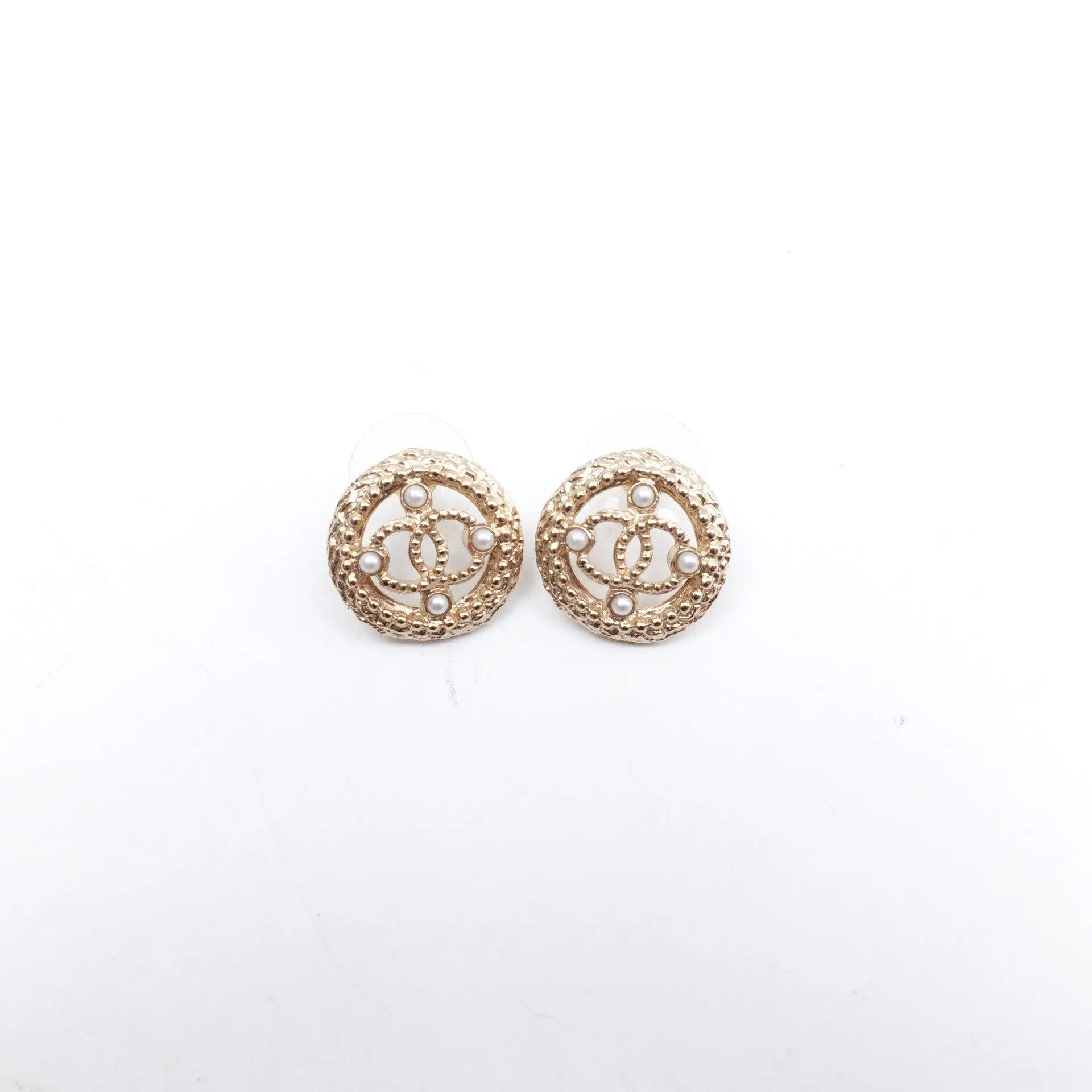 Pre-owned CHANEL Gold Tone CC Crystal Stud Earrings T10427021