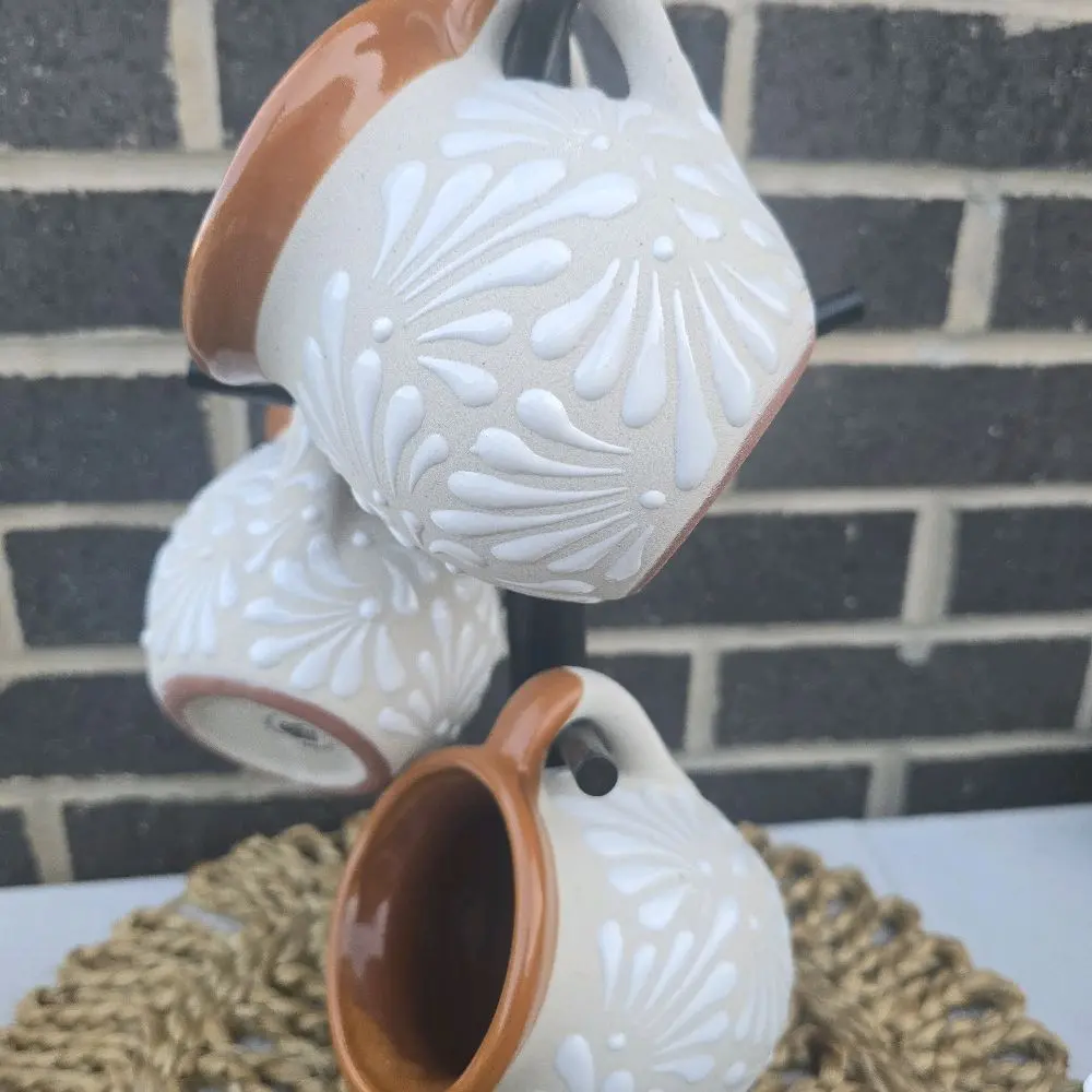 Set of 4 White Mug Set