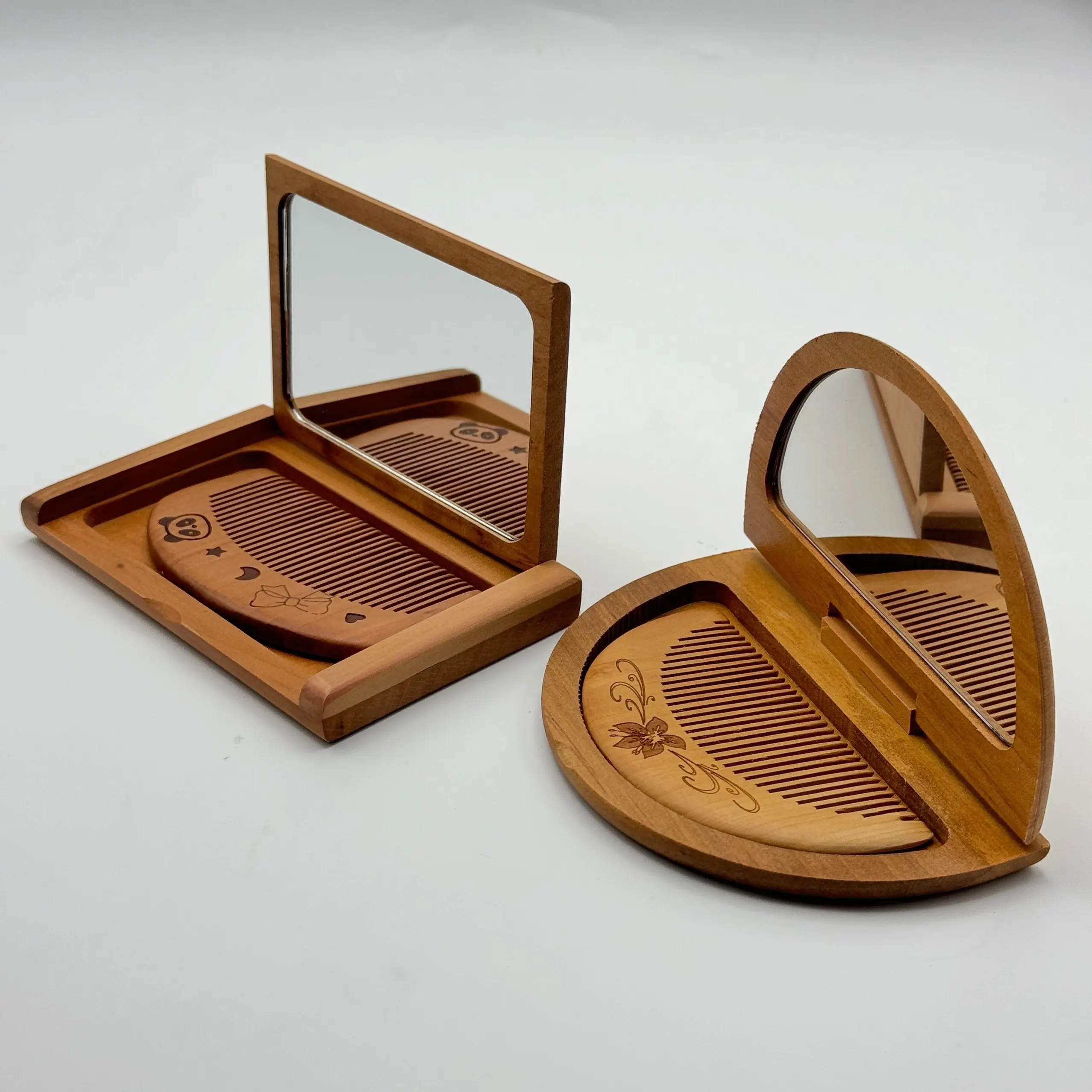 Vintage Peach Wood Folding Mirror and Comb Set, Portable Compact Makeup Mirror with Carved Floral Design for Travel and Home Decor, Style A