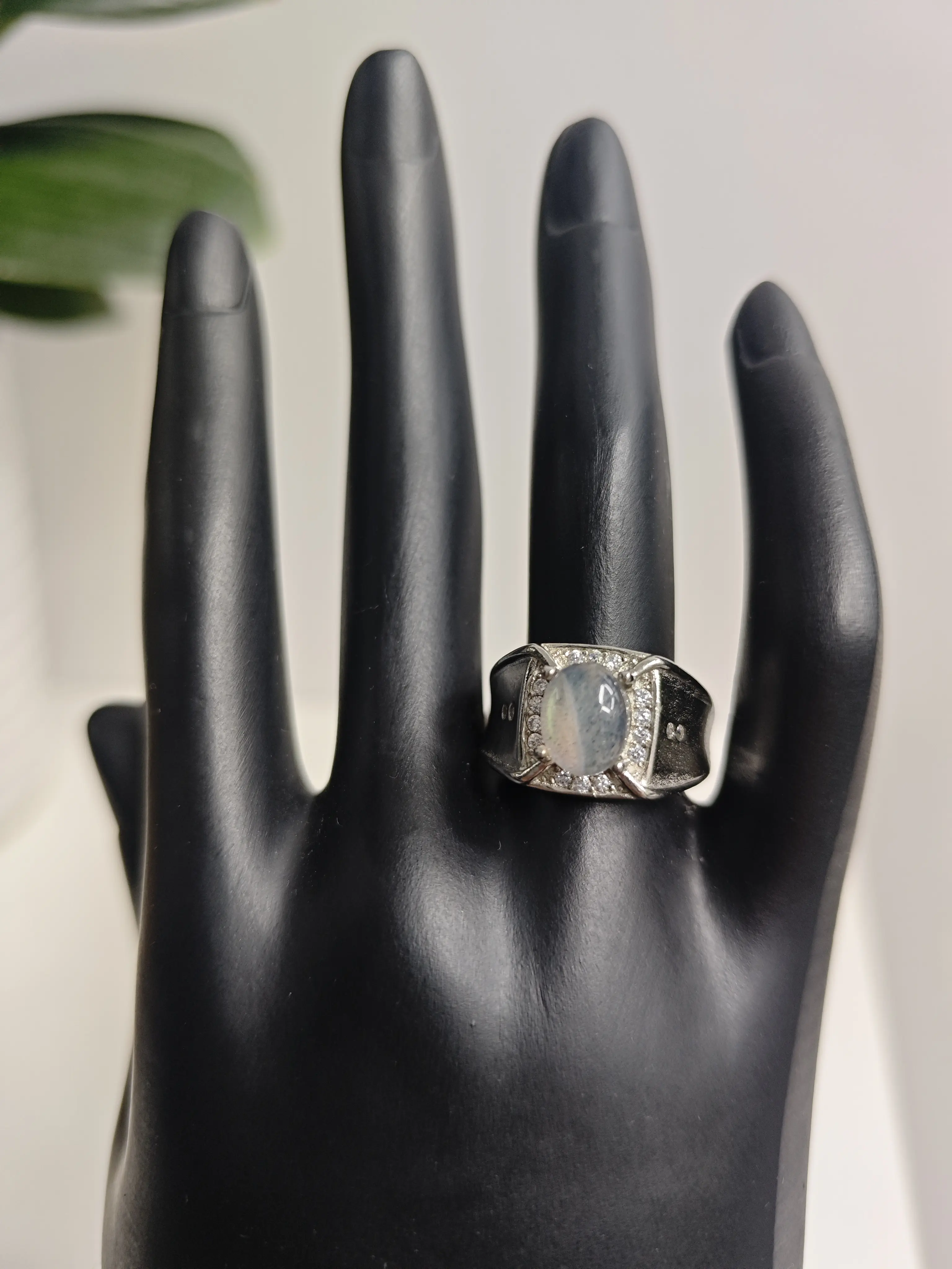 Raya(12870)gc.Moonlight Opal Signet Ring - Vintage Sterling Silver with Celestial Halo Design