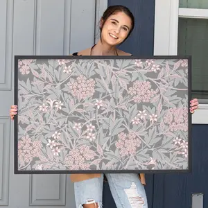 William Morris Jasmine | Sunken Framed Panels