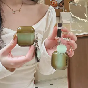 Earphone Case with Keychain, Simple Earphone Protector Cover, Earphone Accessories Compatible with AirPods Pro2/AirPods Pro/AirPods4/AirPods3/AirPods2, Audio