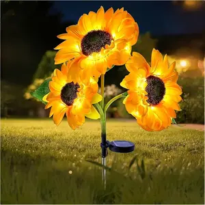 Outdoor Solar Sunflower Lights, 3-Head LED Garden Stake Lights, Waterproof Solar Powered Flower Decor with Automatic On/Off for Yard Lawn Patio Pathway Porch Backyard Decorations, 2/4/6 Pack lamp