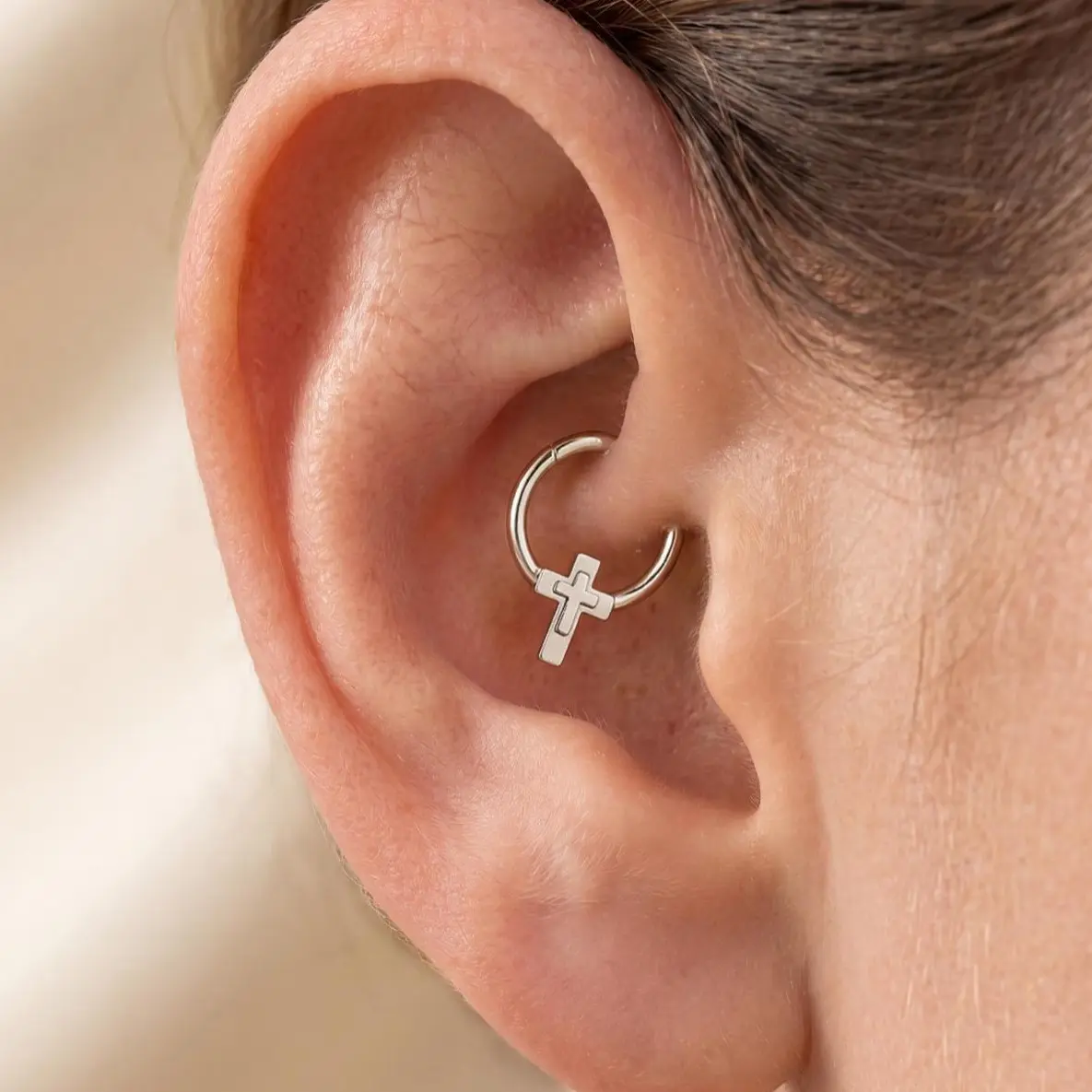 OUFER 16G Layered Cross Septum Ring