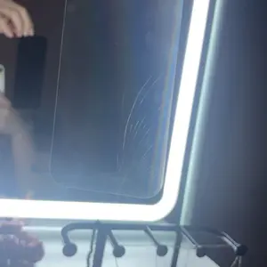 Product Review of Anti-Spy Privacy Phone Screen Protector, Tempered Glass Film Compatible with iPhone 17/16/15/14/13/12/11 Pro/Pro Max/Plus, Mobile Phone Accessory from e**