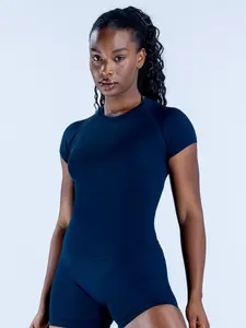 Women's New Nylon High Stretch Moisture Wicking Seamless Short Sleeve Fitness T-Shirt, Butt Coverage Long Sleeves